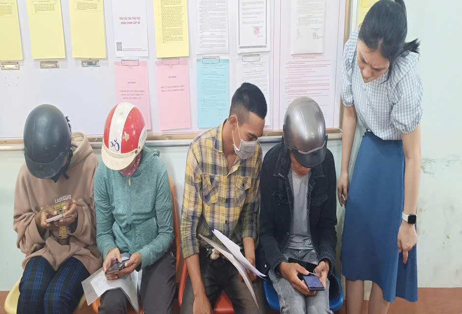 BÀI TUYÊN TRUYỀN CẢI CÁCH HÀNH CHÍNH